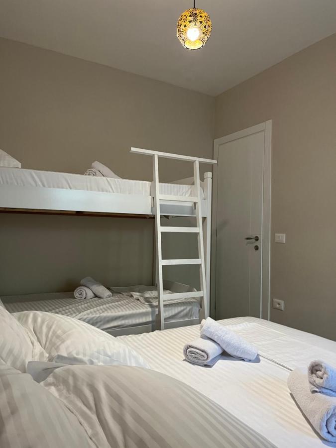 Lotus Apartments วญอเรอ ภายนอก รูปภาพ
