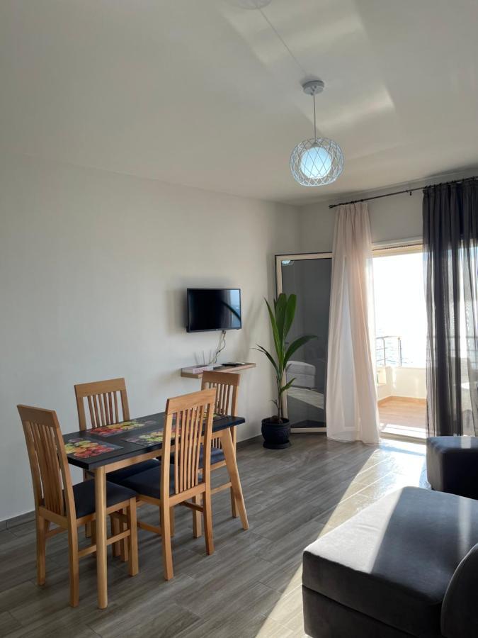 Lotus Apartments วญอเรอ ภายนอก รูปภาพ